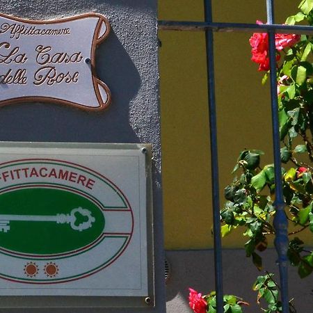 La Casa Delle Rose Room With Air Conditioning 斯培西亚 外观 照片